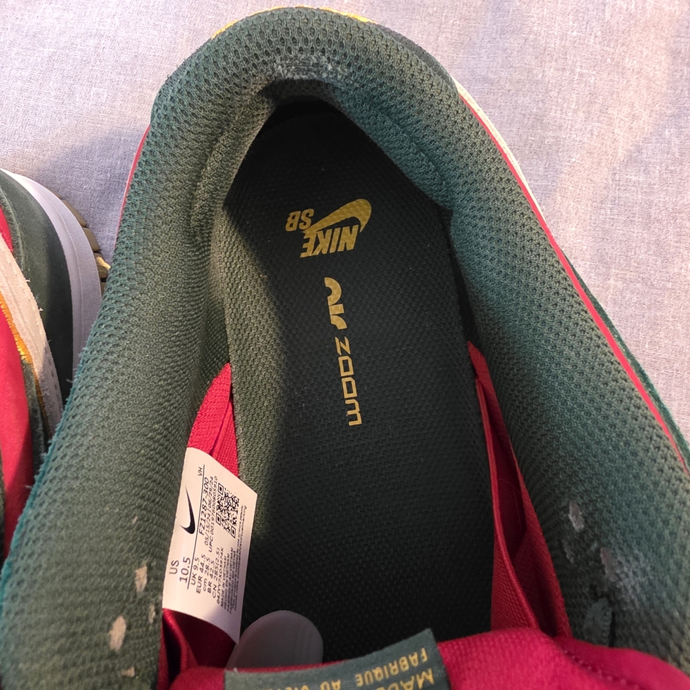 Nike Dunk Low Pro Green and Red Sneakers with Yellow Accents - Picture 6 of 13